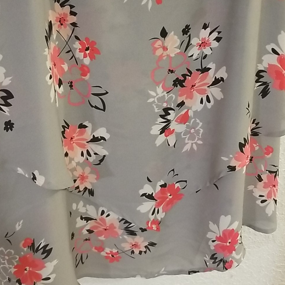 Torrid blouse - Picture 2 of 4